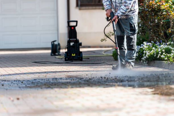 Why Choose Our Certified Pressure Washing Experts for Your Project Needs in Oakhurst, OK?